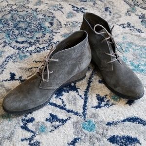 Michael  Rebeka boot